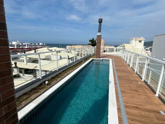 Apartamento 2 quartos e 2 banheiros, à venda, no bairro Ingleses do Rio Vermelho em Florianópolis
