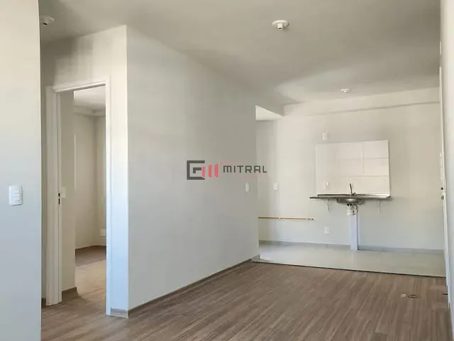 Apartamento 2 quartos e 1 banheiro, à venda, no bairro Colinas em Londrina