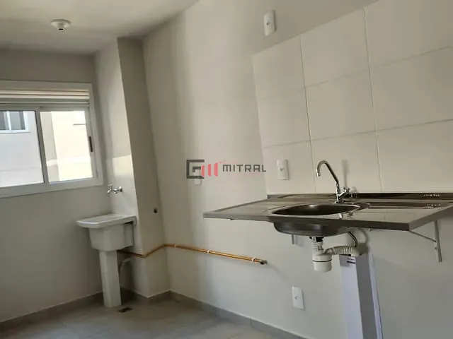 Apartamento 2 quartos e 1 banheiro, à venda, no bairro Colinas em Londrina