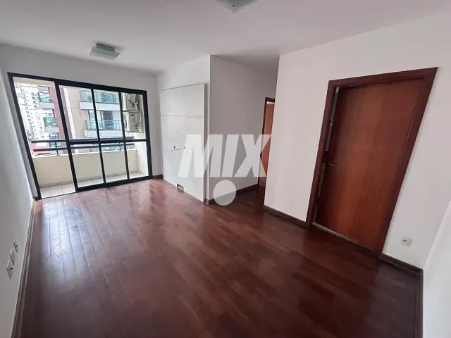 Apartamento 2 quartos e 1 banheiro, para alugar, no bairro Vila Olímpia em São Paulo