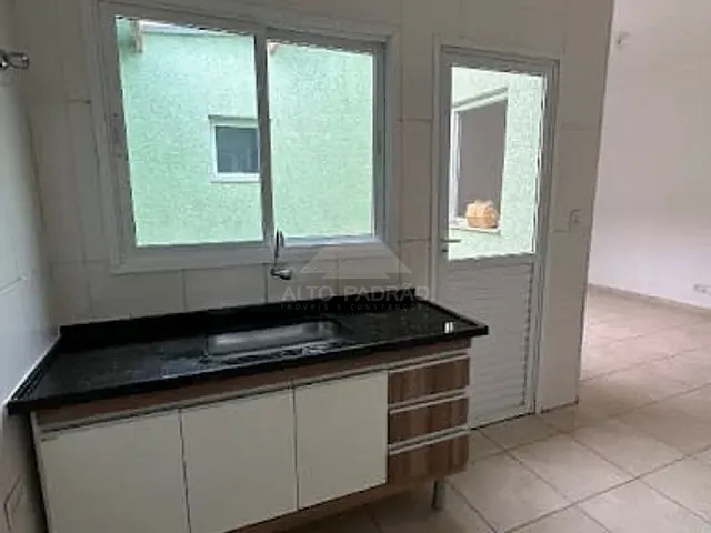Apartamento 2 quartos e 1 banheiro, à venda, no bairro Jardim Ana Maria em Santo André