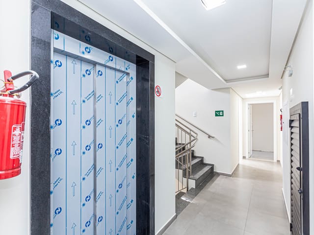 Apartamento 2 quartos e 1 banheiro, à venda, no bairro Centro em Pinhais