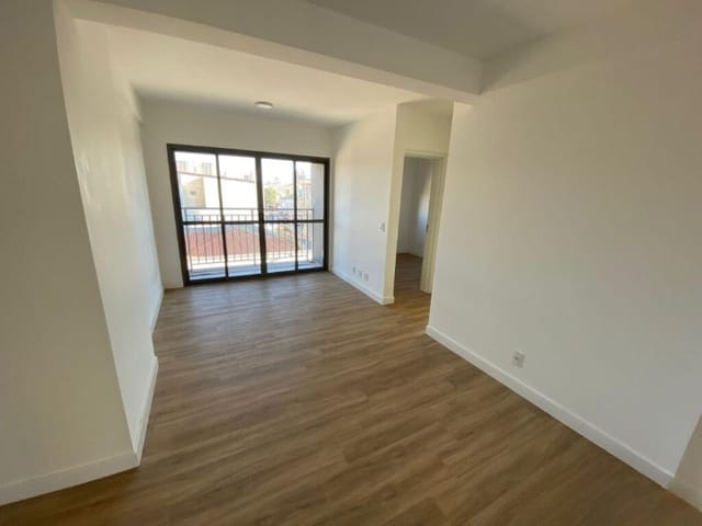 Apartamento 2 quartos e 2 banheiros, para alugar, no bairro Vila Assunção em Santo André