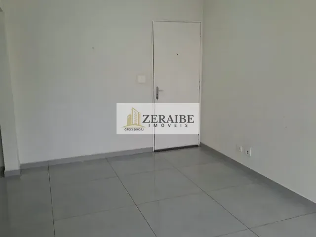 Apartamento 3 quartos e 2 banheiros, para alugar, no bairro Centro em Guarulhos