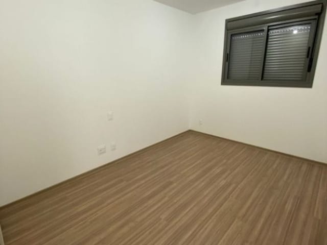 Apartamento 2 quartos e 1 banheiro, para alugar, no bairro Vivendas Do Arvoredo em Londrina