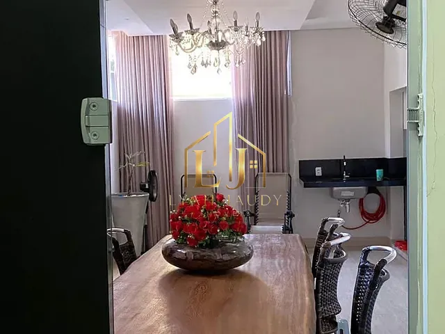Apartamento com 102m² 2 quartos e 2 banheiros, à venda, no bairro Dom Aquino em Cuiabá