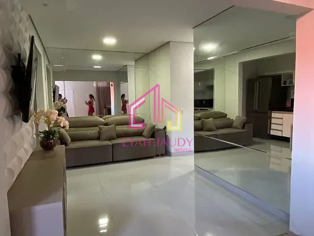 Apartamento com 102m² 2 quartos e 2 banheiros, à venda, no bairro Dom Aquino em Cuiabá