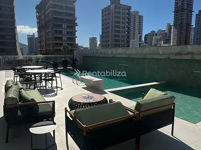 Apartamento 3 quartos e 3 banheiros, à venda, no bairro Meia Praia em Itapema