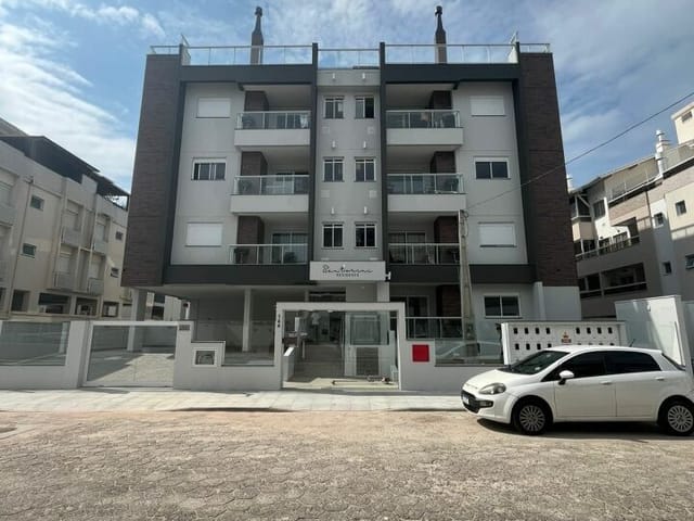 Apartamento 2 quartos e 3 banheiros, à venda, no bairro Ingleses do Rio Vermelho em Florianópolis