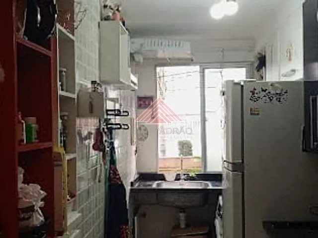 Apartamento com 54m² 3 quartos e 1 banheiro, à venda, no bairro Parque São Vicente em Mauá