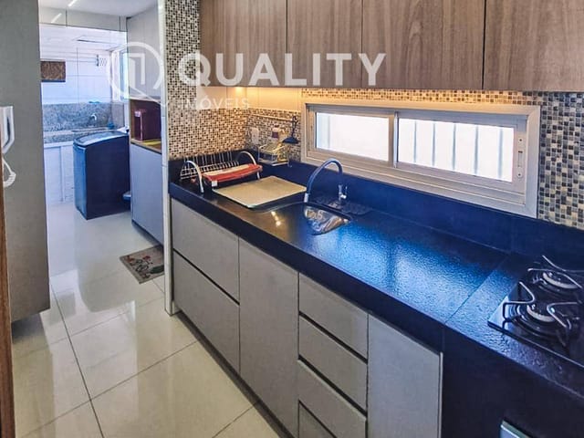 Apartamento 3 quartos e 4 banheiros, à venda, no bairro Presidente Kennedy em Fortaleza