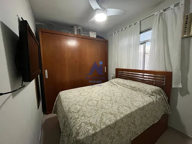 Apartamento 2 quartos e 1 banheiro, à venda, no bairro Guadalupe em Rio de Janeiro