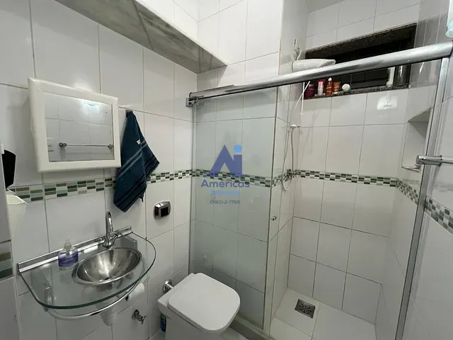 Apartamento 2 quartos e 1 banheiro, à venda, no bairro Guadalupe em Rio de Janeiro