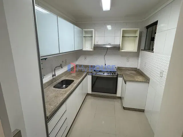 Apartamento 3 quartos e 2 banheiros, para alugar, no bairro Pontal em Ilhéus