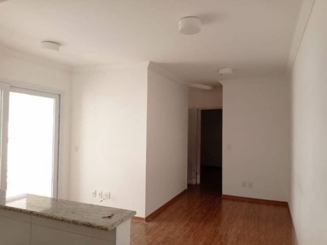 Apartamento 2 quartos e 2 banheiros, para alugar, no bairro Jardim em Santo André