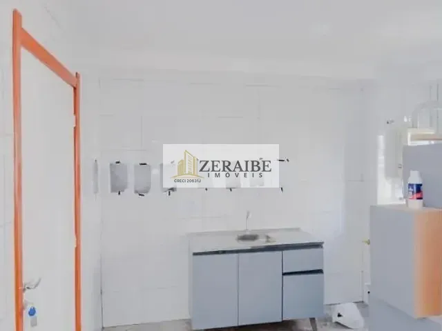 Apartamento 2 quartos e 1 banheiro, para alugar, no bairro Cocaia em Guarulhos