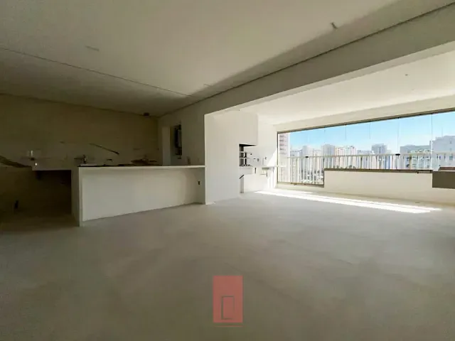 Apartamento 3 quartos e 4 banheiros, à venda, no bairro Moema em São Paulo