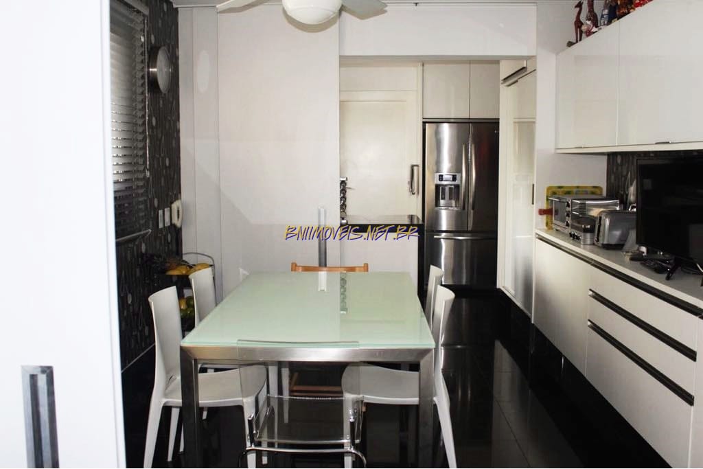 Apartamento, 4 quartos, 236 m² - Foto 21