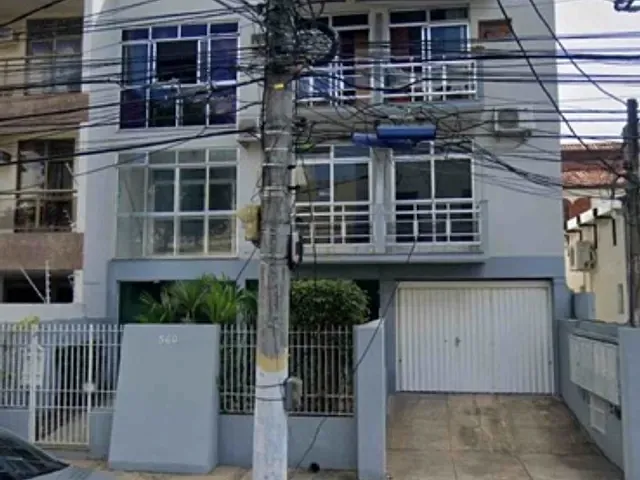 Apartamento com 200m² 3 quartos e 2 banheiros, à venda, no bairro Centro em Campos dos Goytacazes