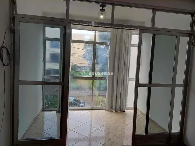 Apartamento com 200m² 3 quartos e 2 banheiros, à venda, no bairro Centro em Campos dos Goytacazes