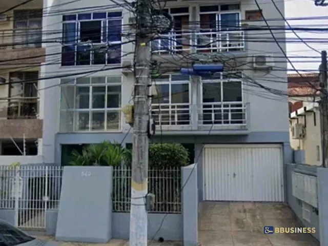 Apartamento com 200m² 3 quartos e 2 banheiros, à venda, no bairro Centro em Campos dos Goytacazes