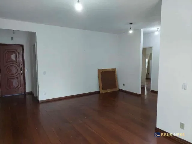 Apartamento com 200m² 3 quartos e 2 banheiros, à venda, no bairro Centro em Campos dos Goytacazes