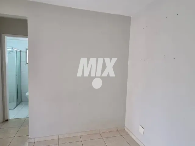 Apartamento 2 quartos e 2 banheiros, à venda, no bairro Vila Uberabinha em São Paulo
