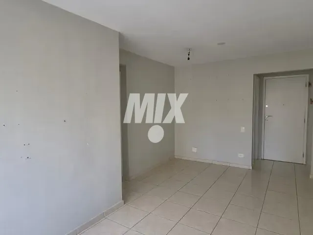 Apartamento 2 quartos e 2 banheiros, à venda, no bairro Vila Uberabinha em São Paulo