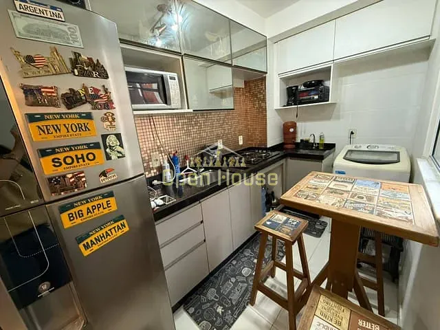 Apartamento 2 quartos e 1 banheiro, à venda, no bairro Três Poços em Volta Redonda