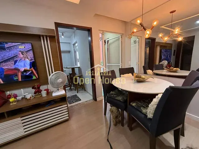 Apartamento 2 quartos e 1 banheiro, à venda, no bairro Três Poços em Volta Redonda