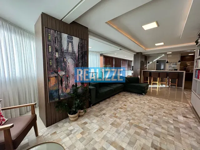 Apartamento com 216m² 3 quartos e 4 banheiros, à venda, no bairro Centro em Marau