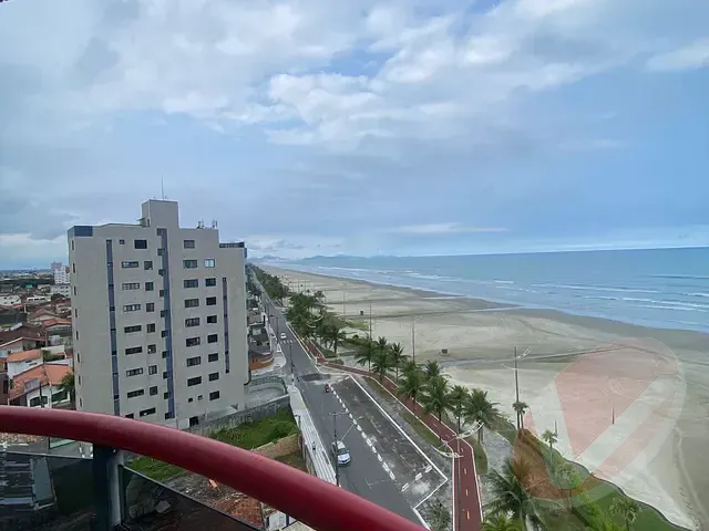 Apartamento com 190m² 4 quartos e 2 banheiros, à venda, no bairro Real em Praia Grande