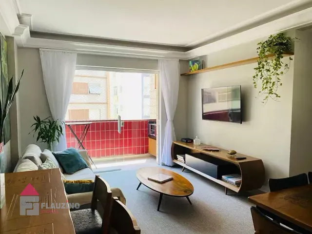 Apartamento com 100m² 2 quartos e 1 banheiro, à venda, no bairro José Menino em Santos