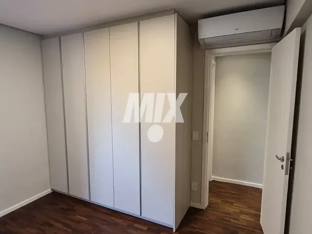 Apartamento 2 quartos e 2 banheiros, para alugar, no bairro Moema em São Paulo