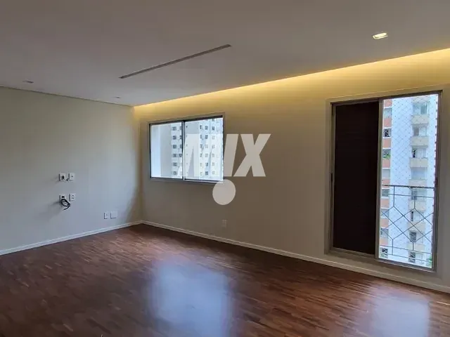 Apartamento 2 quartos e 2 banheiros, para alugar, no bairro Moema em São Paulo