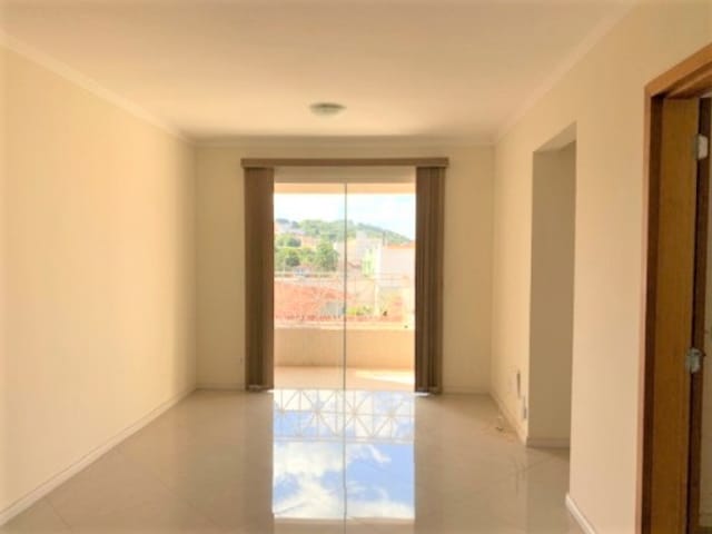 Apartamento com 115m² 3 quartos e 2 banheiros, à venda, no bairro Centro em Castro