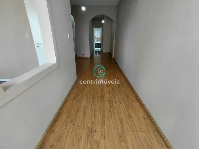 Apartamento com 75m² 2 quartos e 2 banheiros, para alugar, no bairro Tijuca em Rio de Janeiro