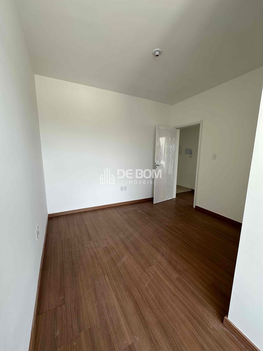Apartamento à venda com 3 quartos, 99m² - Foto 11