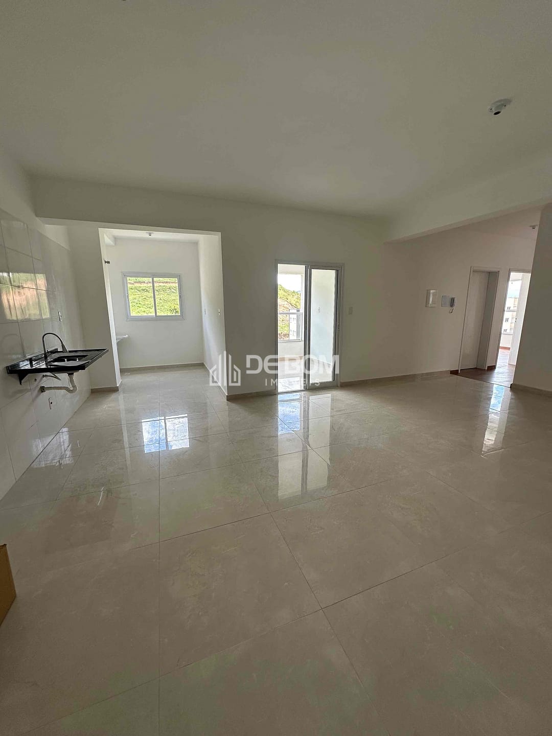 Apartamento à venda com 3 quartos, 99m² - Foto 5