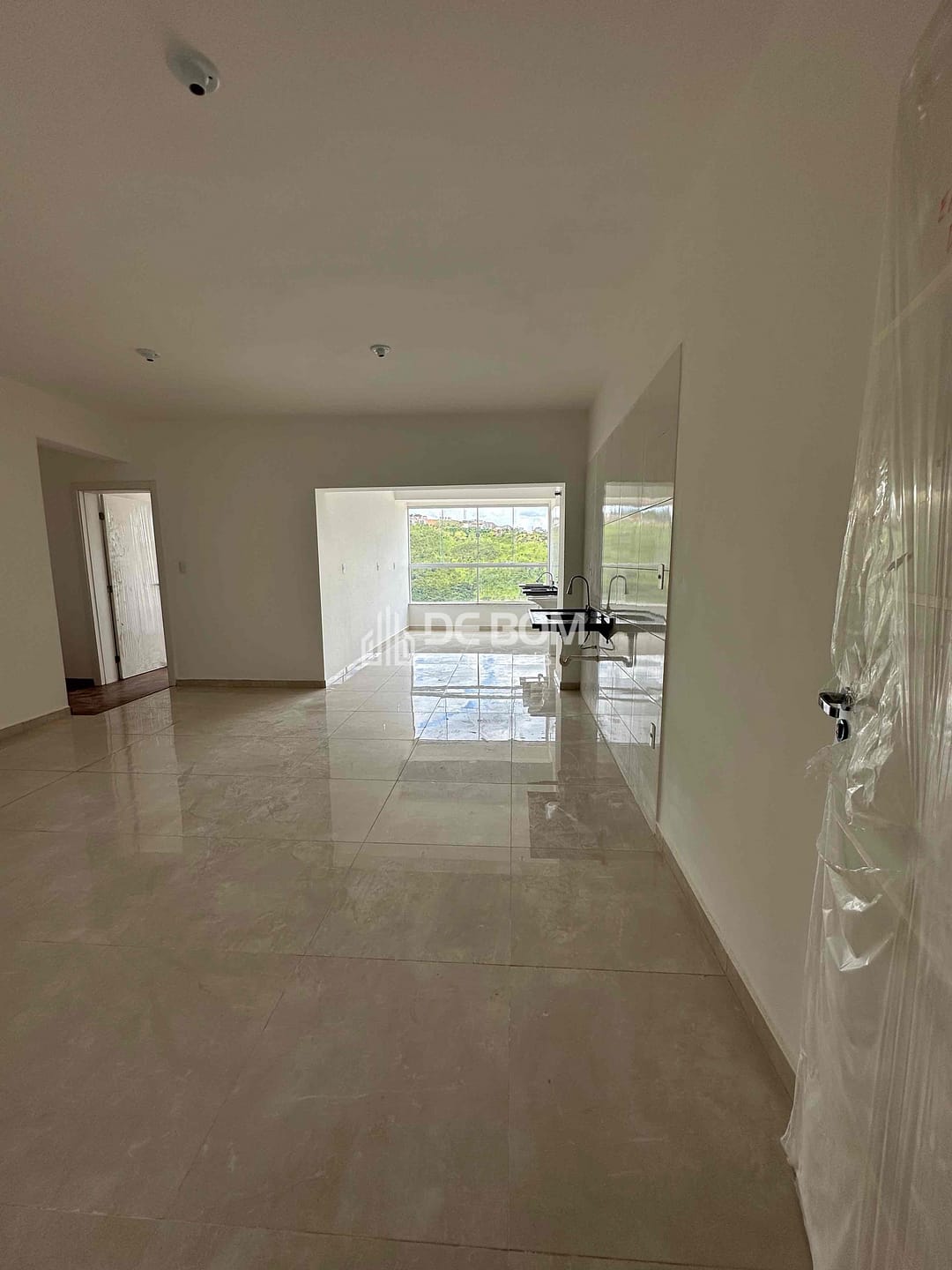 Apartamento à venda com 3 quartos, 99m² - Foto 22