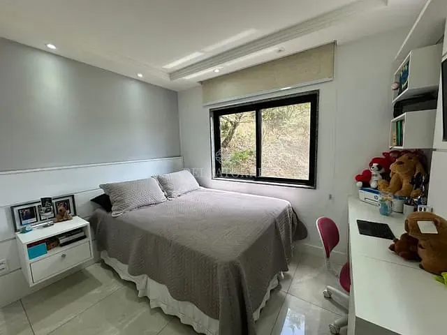 Apartamento 2 quartos e 2 banheiros, à venda, no bairro Várzea em Teresópolis