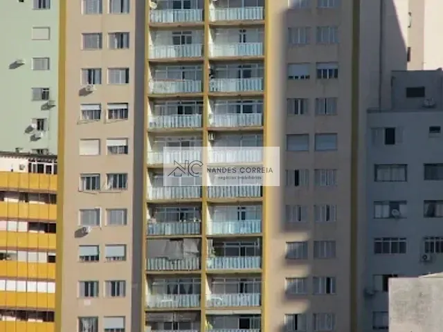 Apartamento 3 quartos e 3 banheiros, à venda, no bairro Centro em Londrina