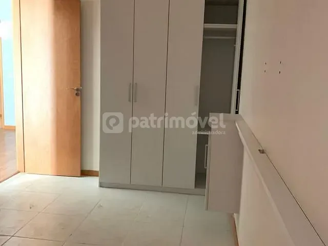 Apartamento com 59m² 1 quarto e 1 banheiro, à venda ou para alugar, no bairro Itaipava em Petrópolis