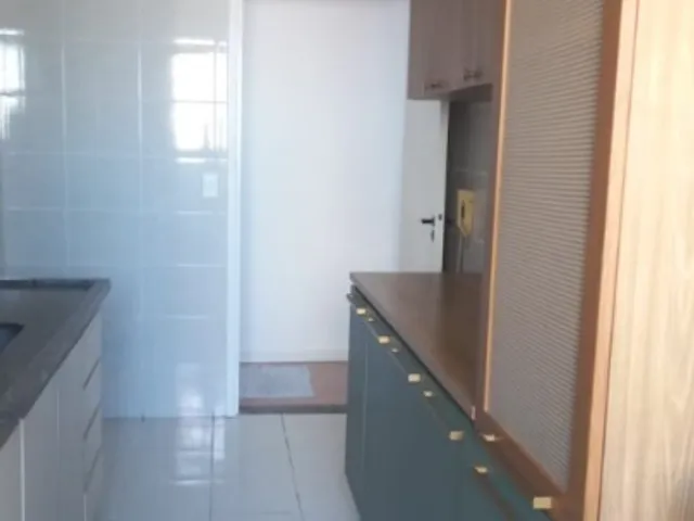 Apartamento 3 quartos e 2 banheiros, para alugar, no bairro Jardim Stella em Santo André