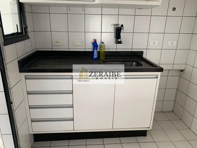 Apartamento 2 quartos e 1 banheiro, para alugar, no bairro Jardim Zaira em Guarulhos