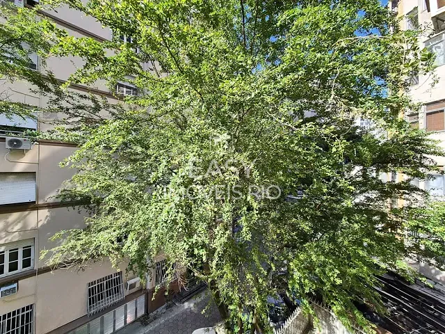 Apartamento com 100m² 3 quartos e 3 banheiros, à venda, no bairro Laranjeiras em Rio de Janeiro
