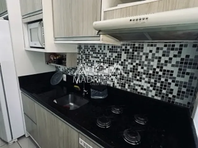 Apartamento com 55m² 2 quartos e 1 banheiro, à venda, no bairro Madri em Palhoça
