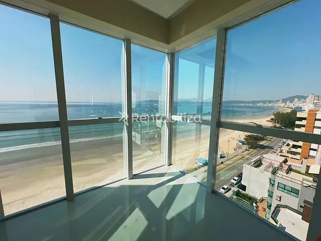 Apartamento com 345m² 4 quartos e 5 banheiros, à venda, no bairro Centro em Itapema