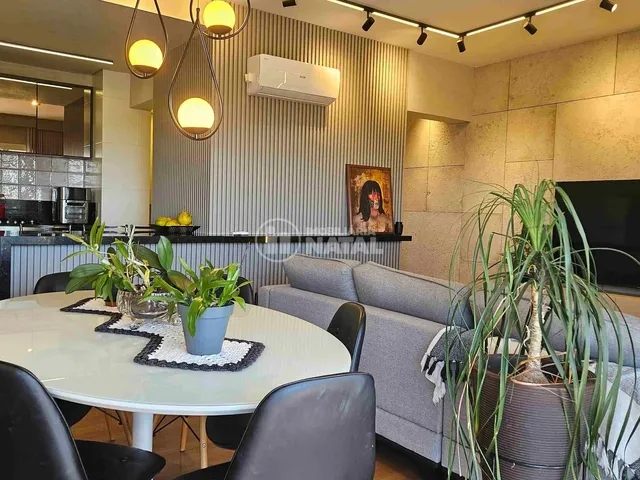 Apartamento com 169m² 3 quartos e 3 banheiros, à venda, no bairro Rua Martinho Lutero em Londrina