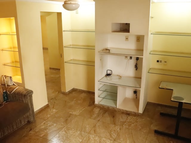 Apartamento 5 quartos e 6 banheiros, à venda, no bairro Centro em Campo Grande